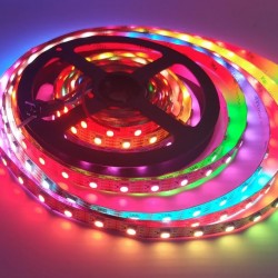 Герметичная Адресная светодиодная лента SMD 5050, 30Led/м, 12V RGB-SPI (пиксель 3 диода)