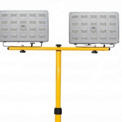 Светодиодный прожектор на штативе IS-100W (2х50) HD, IP65  повышенной яркости